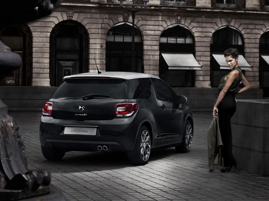  Citroen DS3 Ultra Prestige 2011 года  (фото 11 из 16)